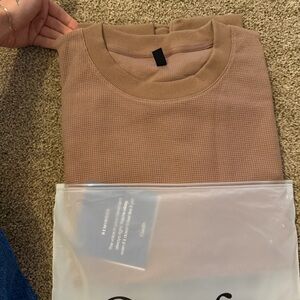 Women's Long Sleeve Waffle Knit Crew in truffle